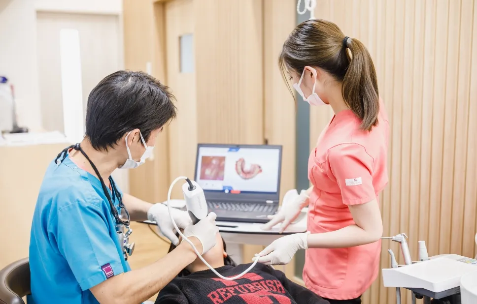 口腔内スキャナー