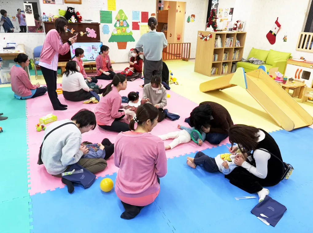 お子さまと一緒に口腔ケアを学ぶ親子教室の開催